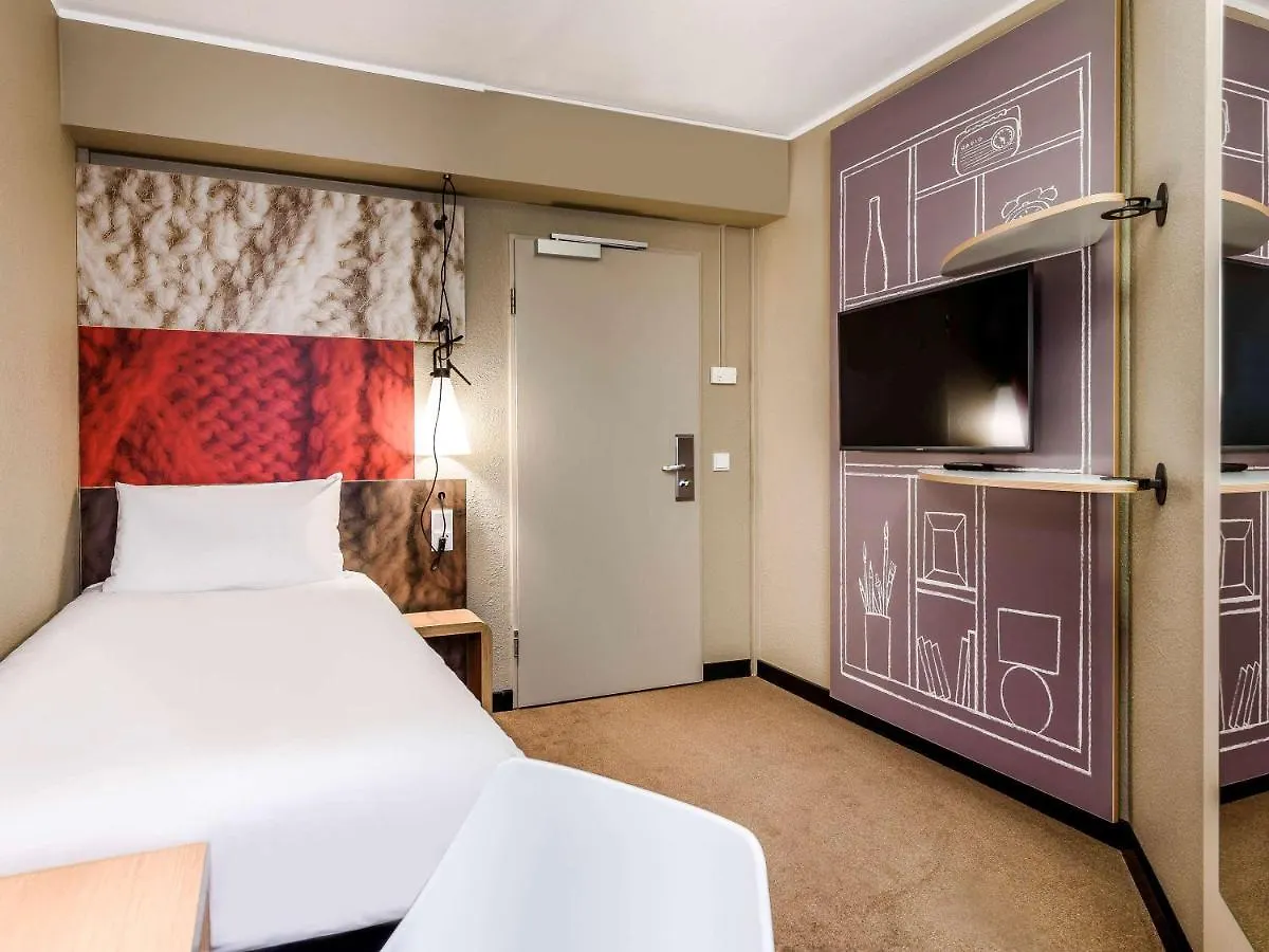 ***  Ibis Hotel Muenchen City Almanya